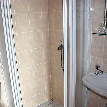 Hotell Hynek 3*
