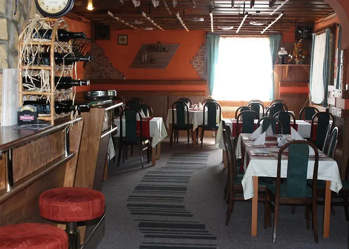 Hynek Hotel 3*
